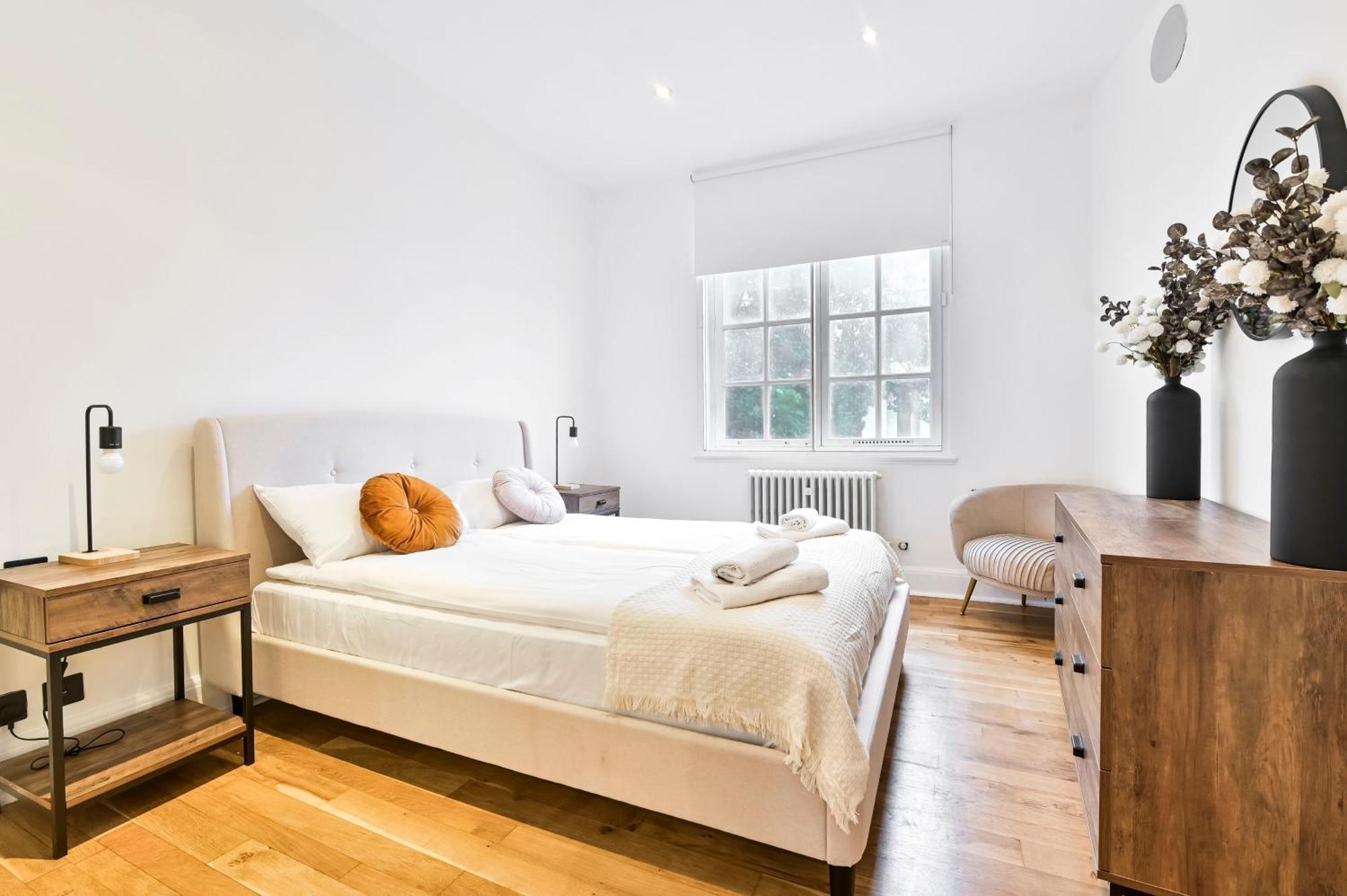 Wonderful Fitzrovia 3 Bed Apartment Londra Dış mekan fotoğraf