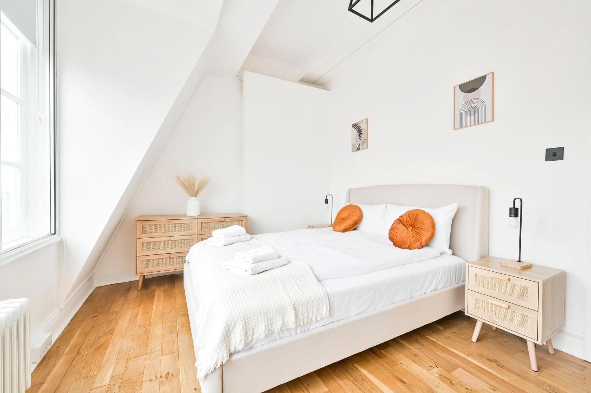 Wonderful Fitzrovia 3 Bed Apartment Londra Dış mekan fotoğraf